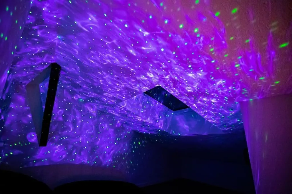 فيلة مواران Love Room Suite Romantique Avec Jacuzzi Et Cinema Privatif